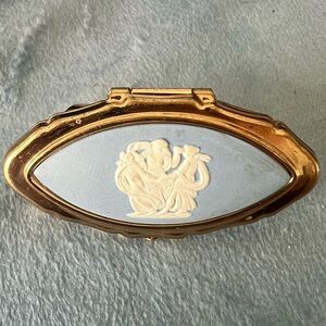 Stratton Wedgwood Cameo Lipstick Holder with mirror